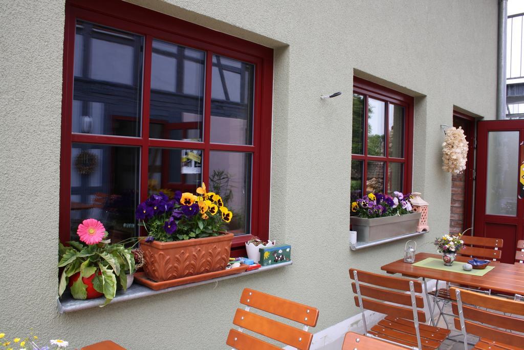 Cafe Landart Im Thueringer Finistere Apartamento Plaue  Exterior foto
