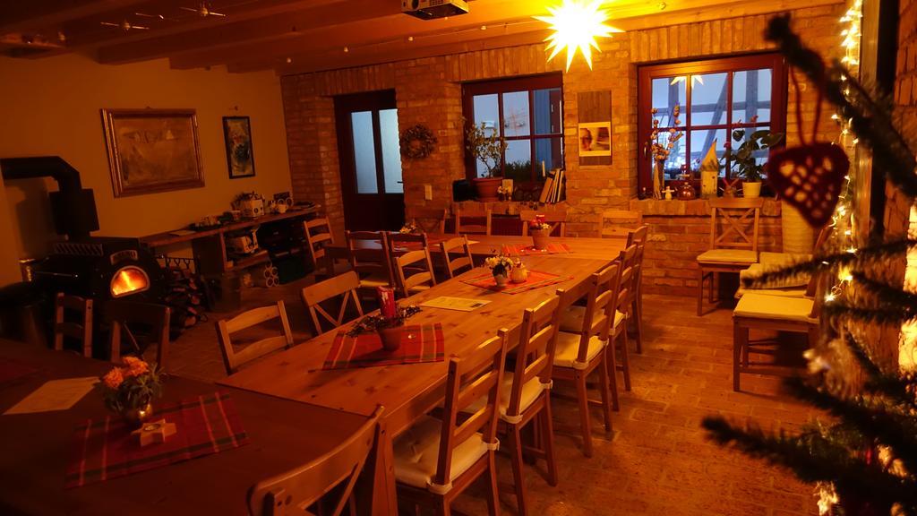 Cafe Landart Im Thueringer Finistere Apartamento Plaue  Exterior foto