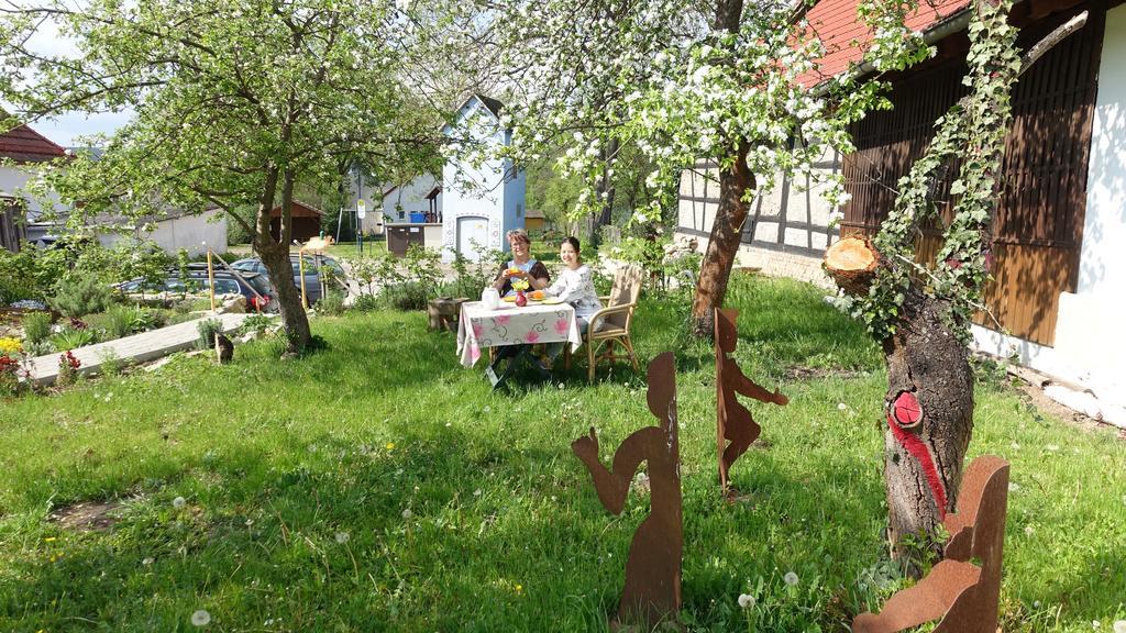 Cafe Landart Im Thueringer Finistere Apartamento Plaue  Exterior foto